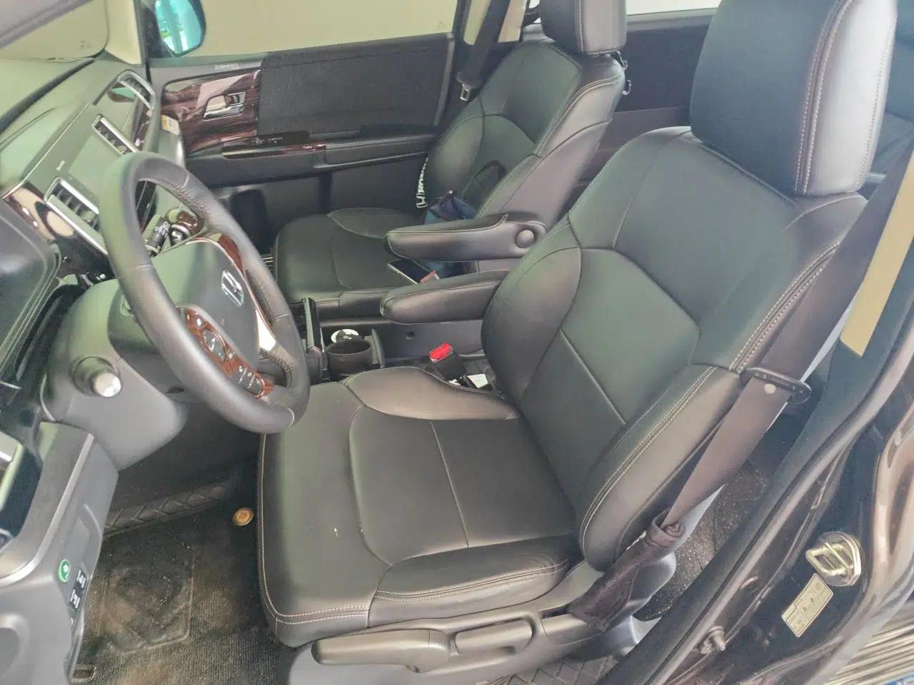 Honda Elysion 2016 2.4L Classic Edition — миниатюра 15