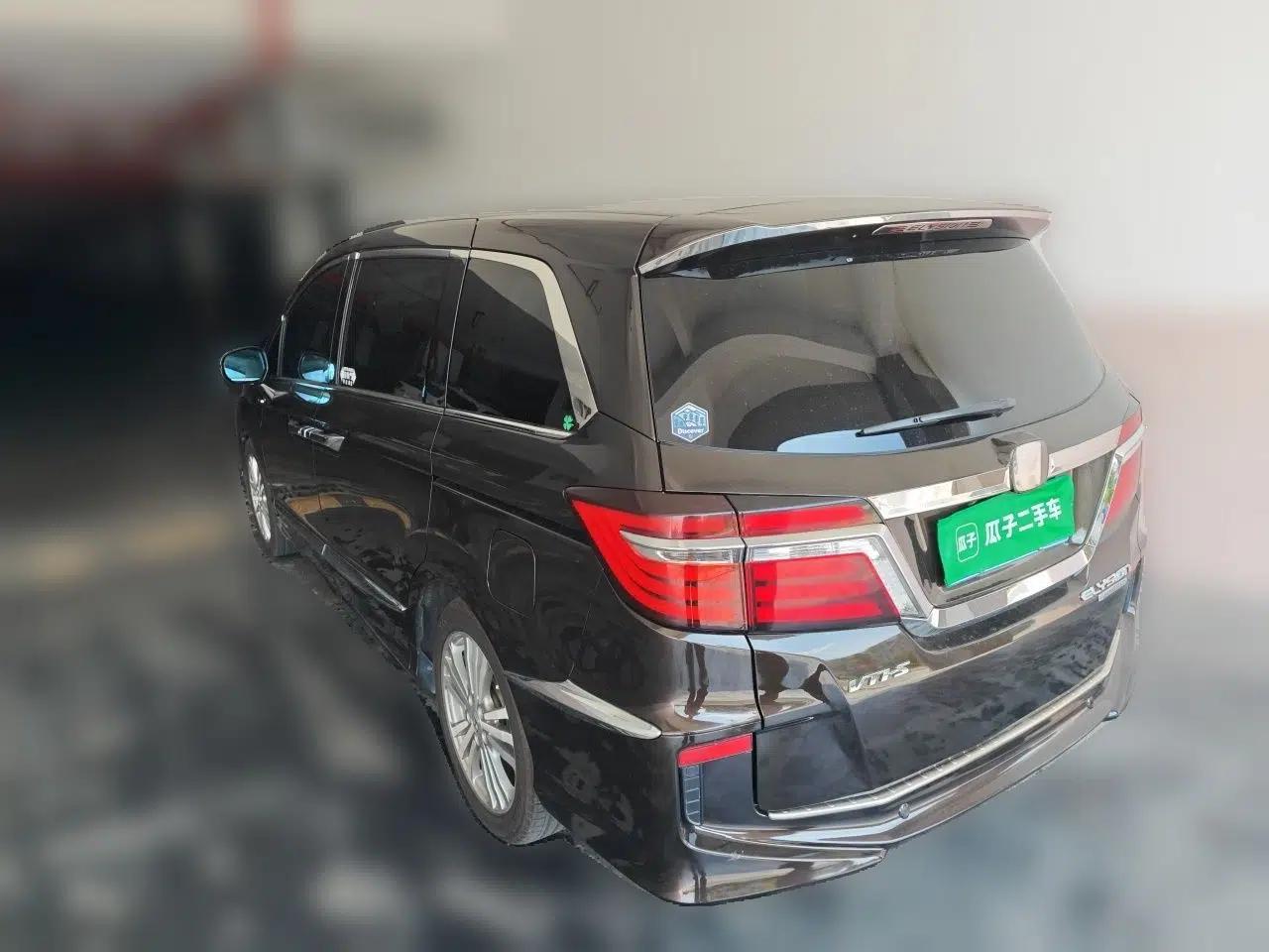 Honda Elysion 2016 2.4L Classic Edition — миниатюра 4