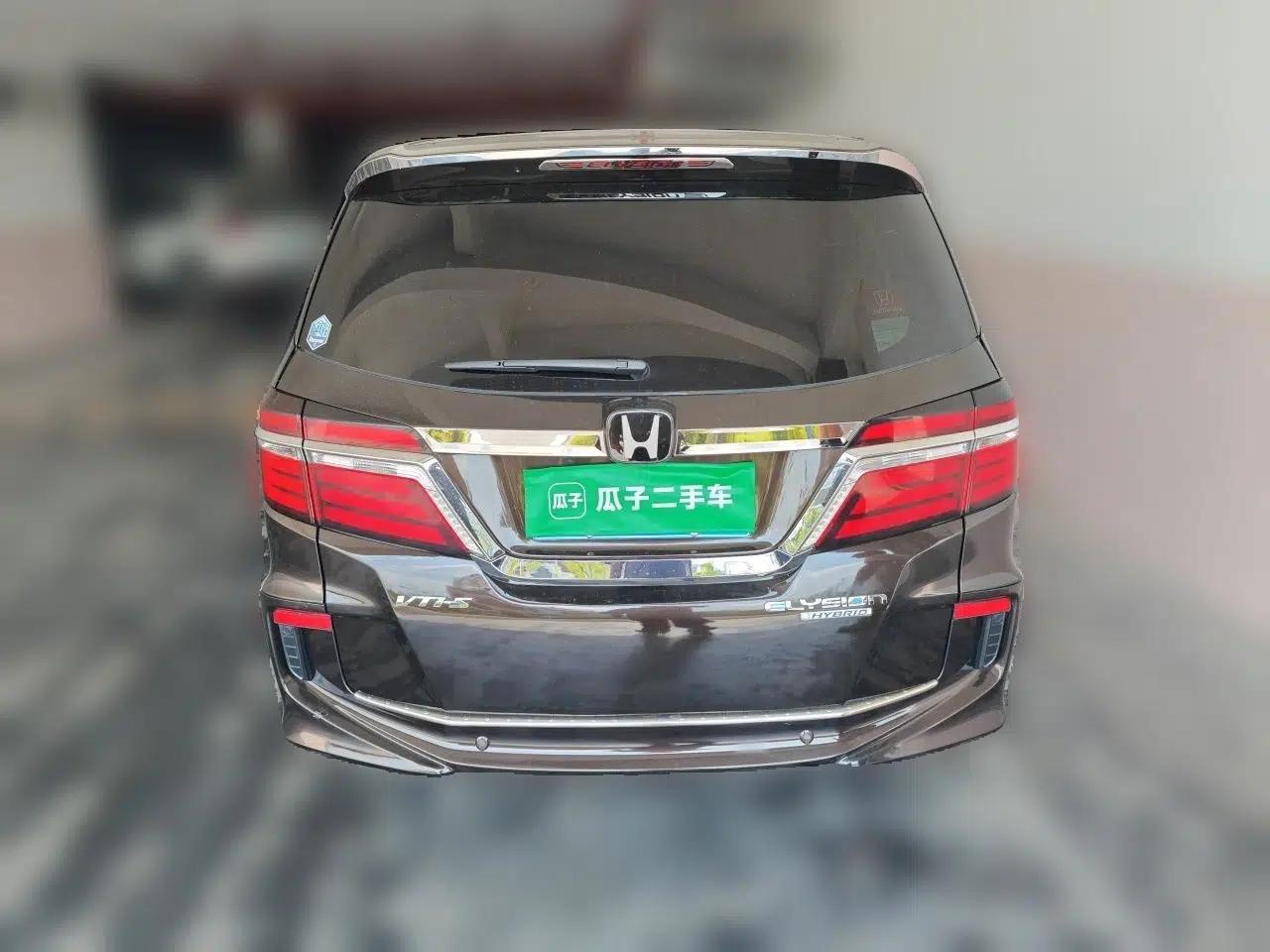 Honda Elysion 2016 2.4L Classic Edition — миниатюра 5