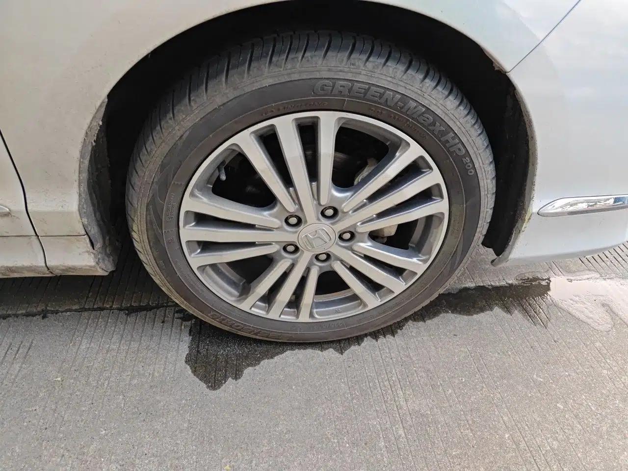 Honda Elysion 2016 2.4L Supreme Edition — миниатюра 8