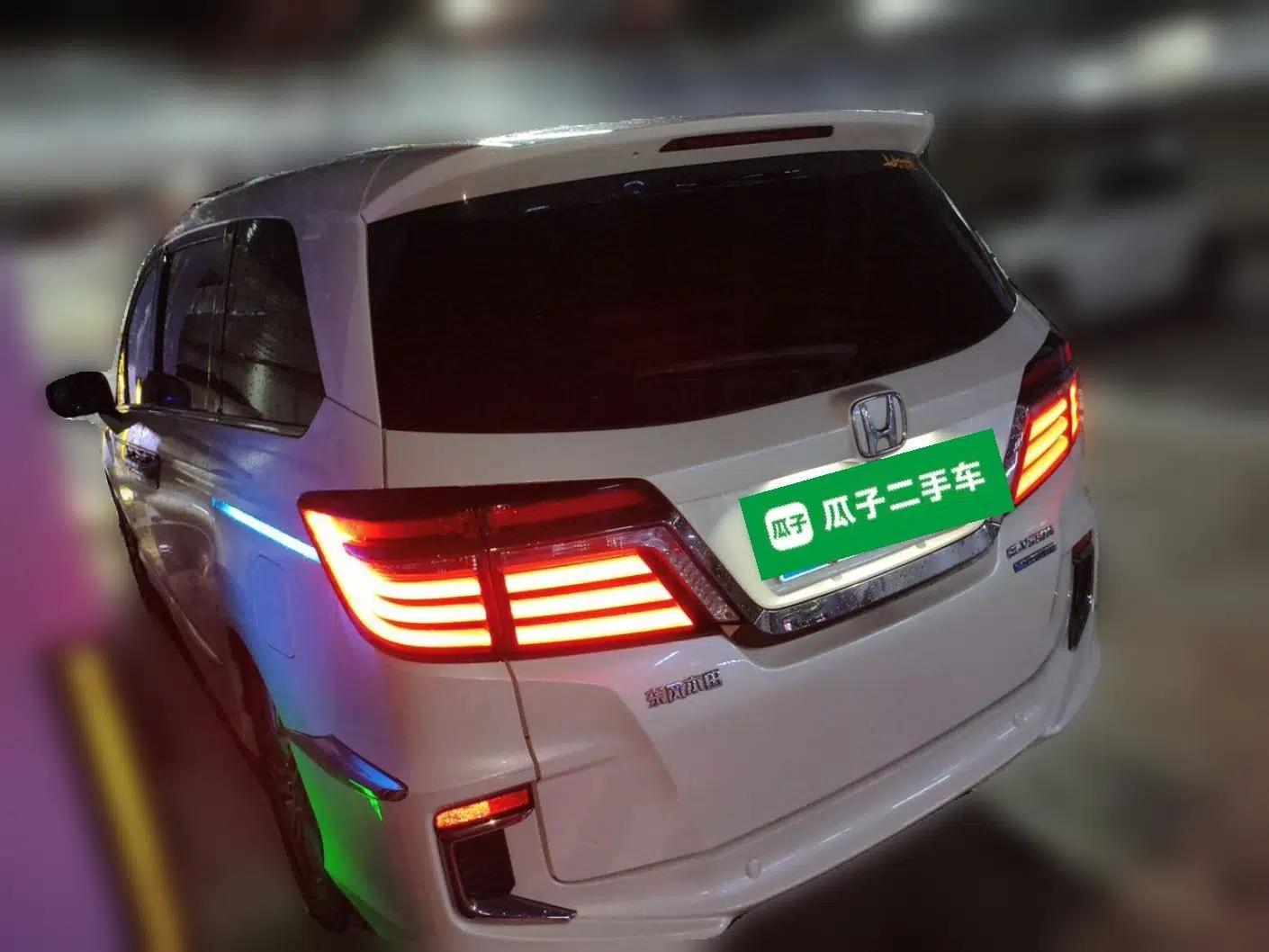 Honda Elysion 2019 2.0L Hybrid Luxury Edition — миниатюра 4