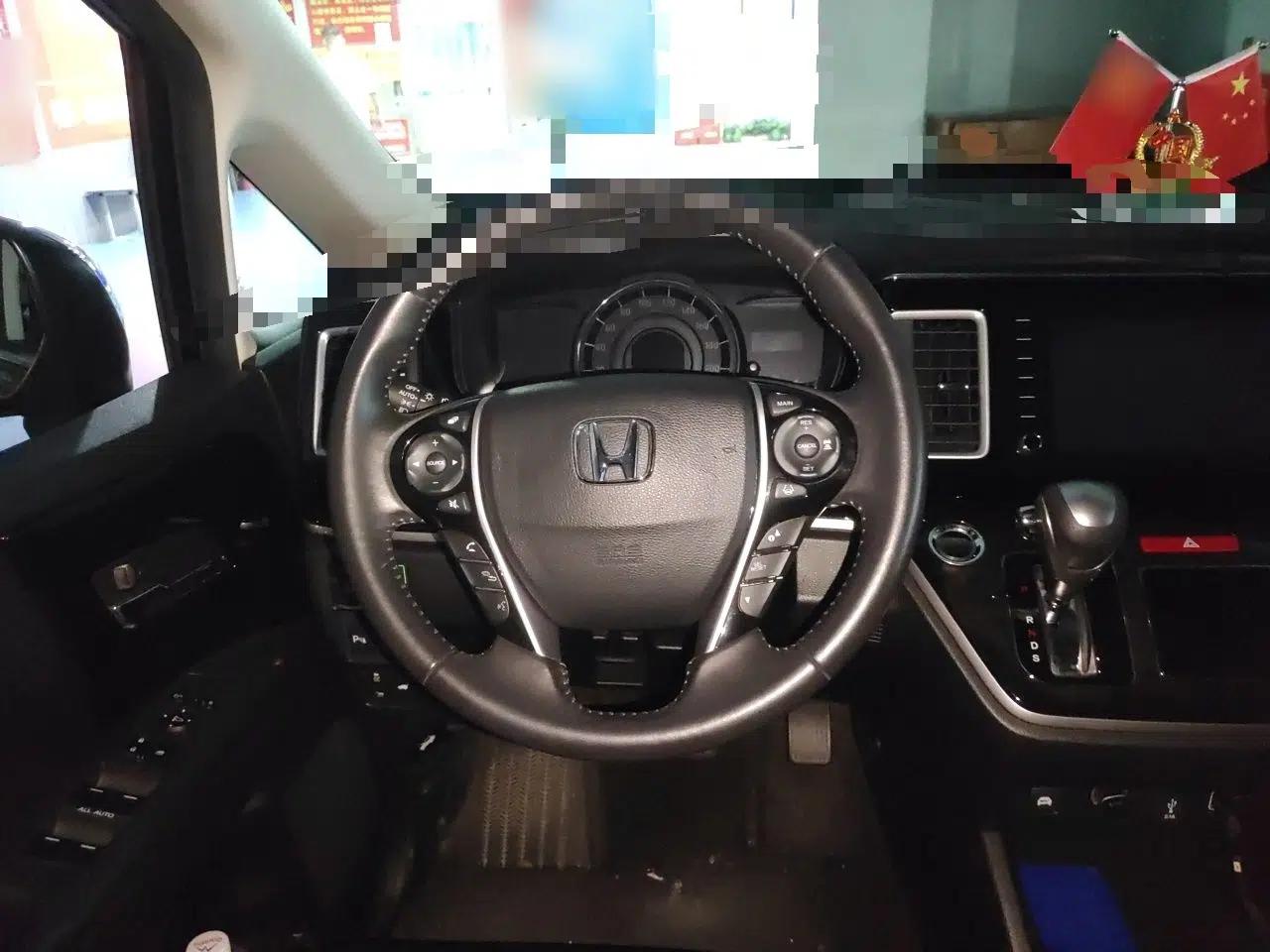 Honda Elysion 2019 2.0L Hybrid Supreme Edition — миниатюра 10