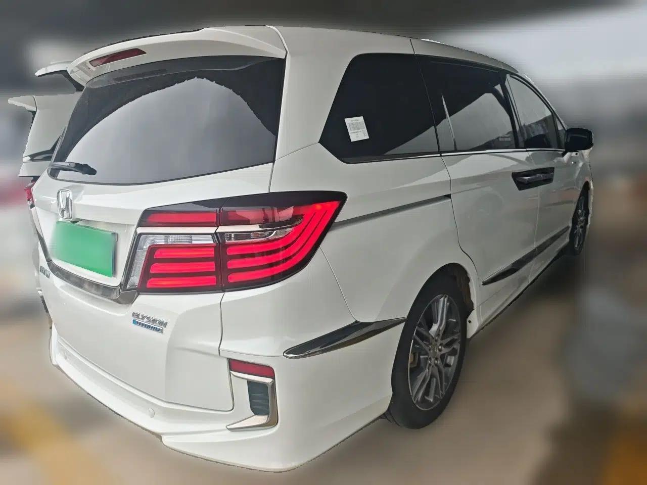 Honda Elysion 2019 2.0L Hybrid Luxury Edition — миниатюра 6