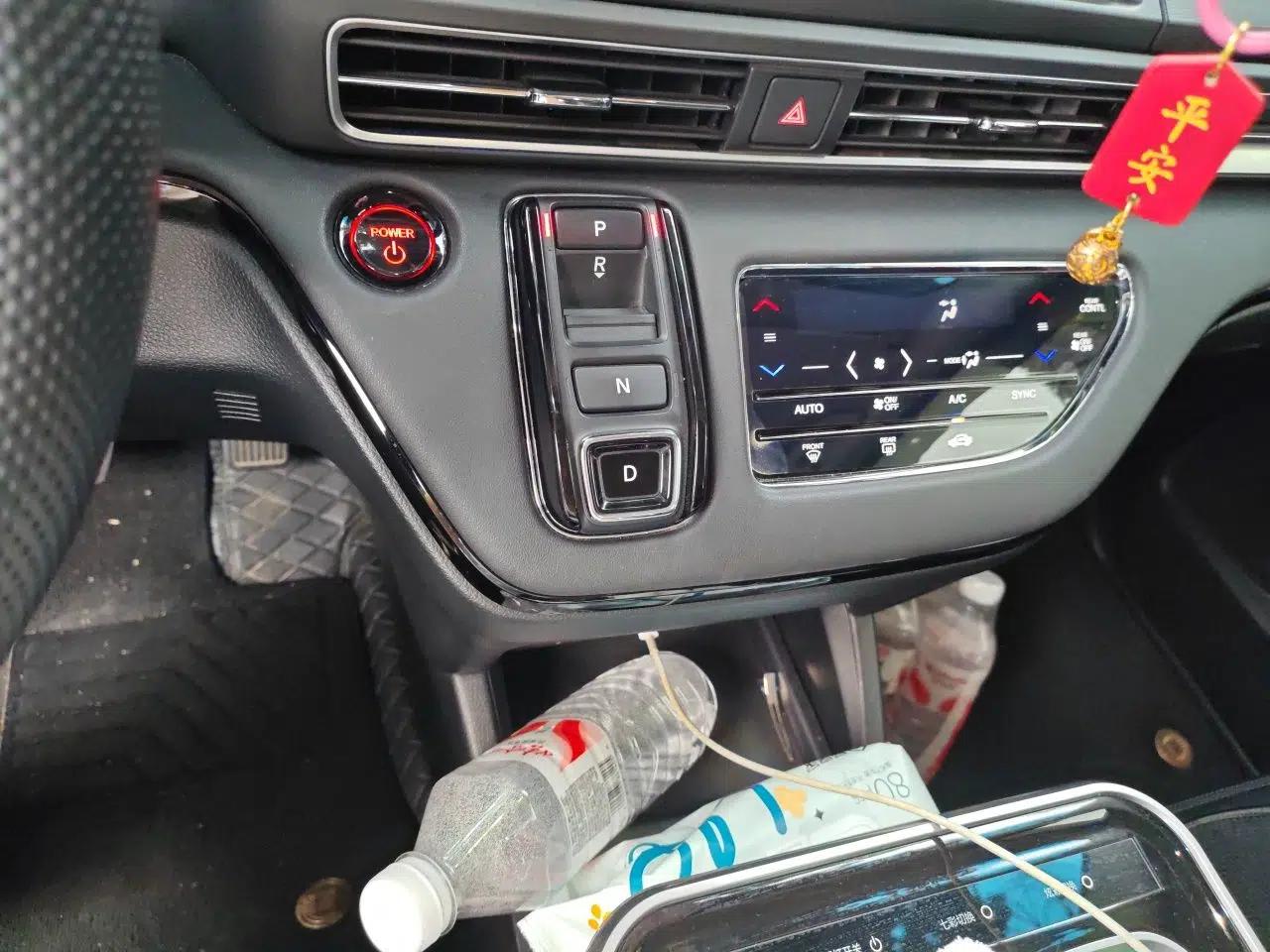 Honda Elysion 2024 2.0L eHEV Luxury Edition — миниатюра 14