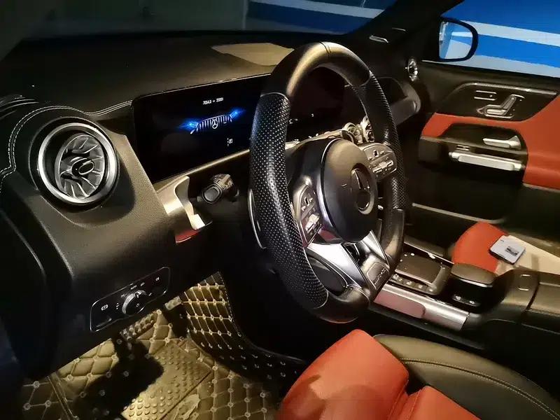 2021 Mercedes-Benz GLB AMG 35 4MATIC — миниатюра 13