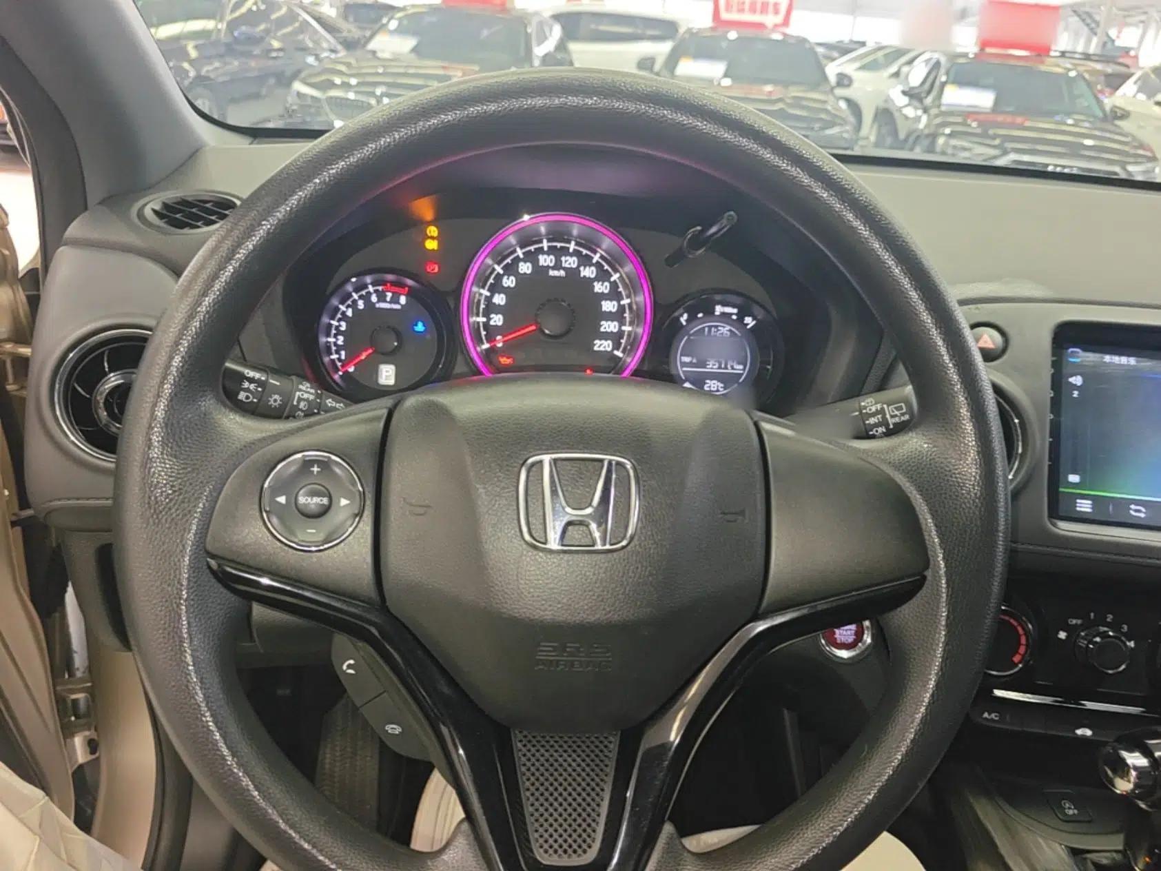 Honda XR-V 2017 1.8L EXi CVT Comfort Version — миниатюра 13