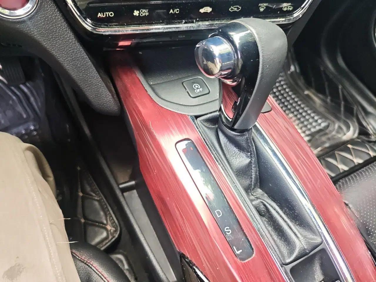 Honda XR-V 2015 1.8L VTi CVT Luxury Edition — миниатюра 11