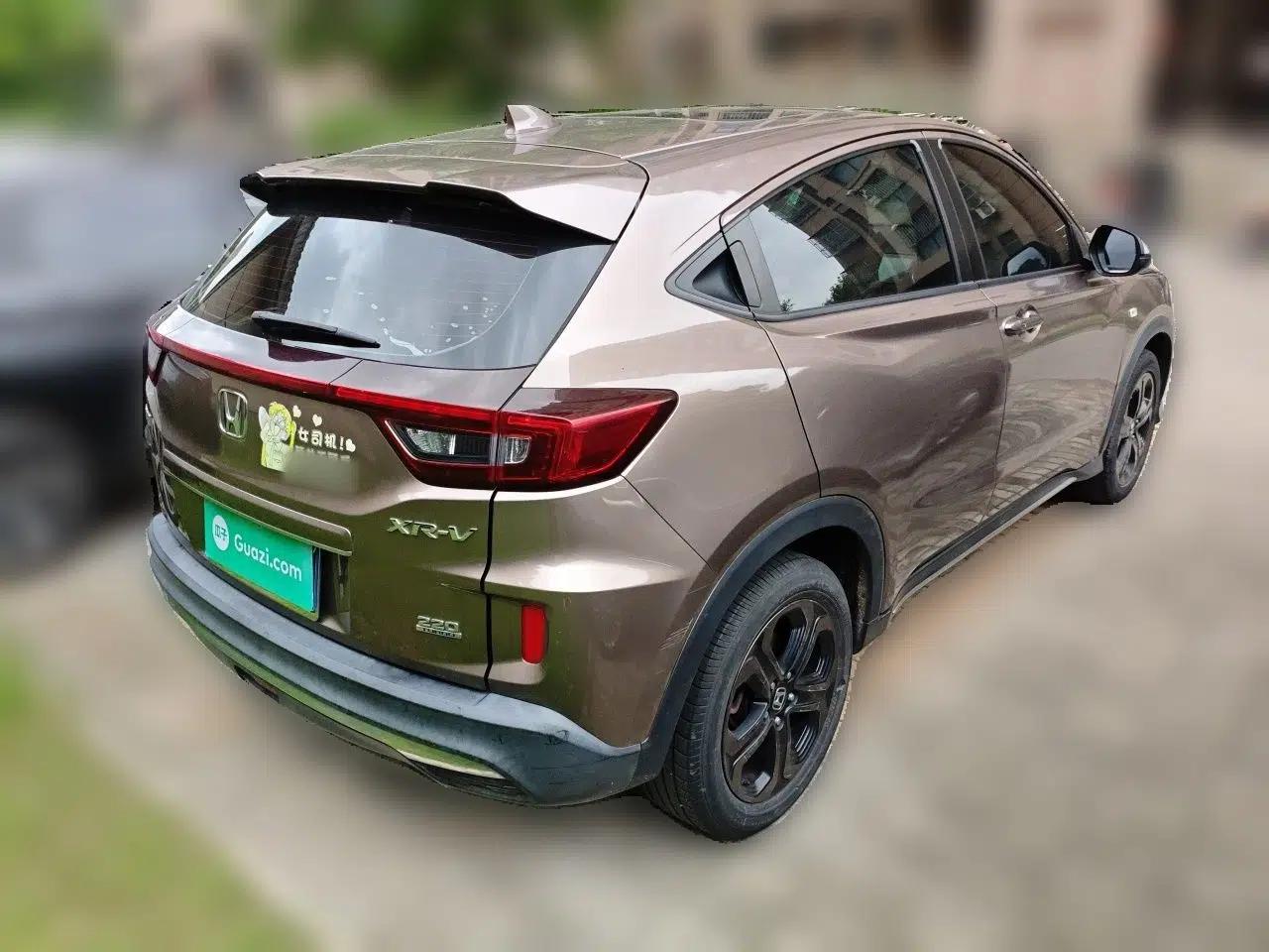 Honda XR-V 2021 220TURBO CVT Luxury Edition — миниатюра 6