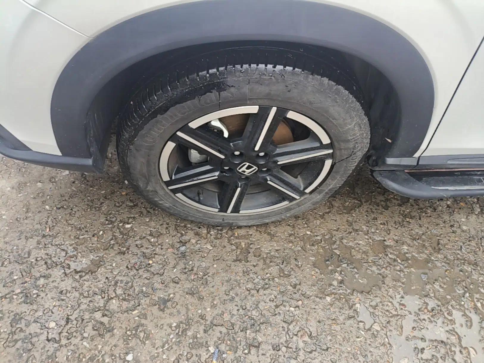 Honda Vezel 2023 1.5L CVT Tech Edition — миниатюра 10