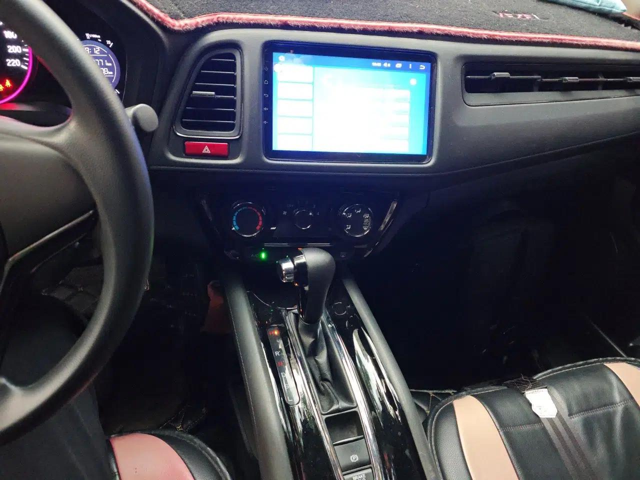 Honda Vezel 2017 1.5L CVT 2WD Comfort Model — миниатюра 13