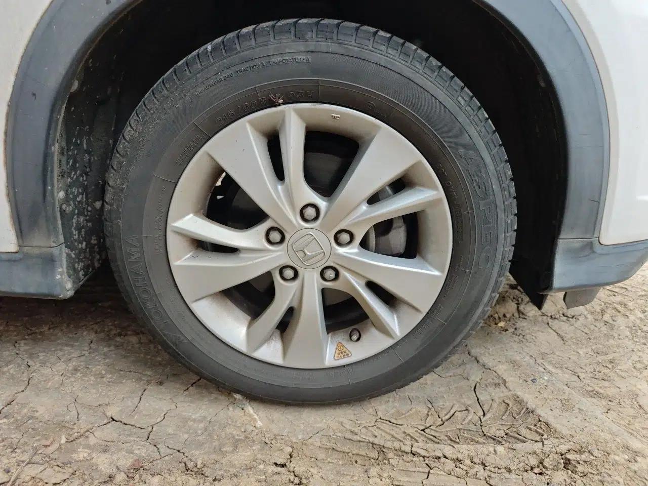 Honda Vezel 2017 1.5L CVT 2WD Comfort Model — миниатюра 8