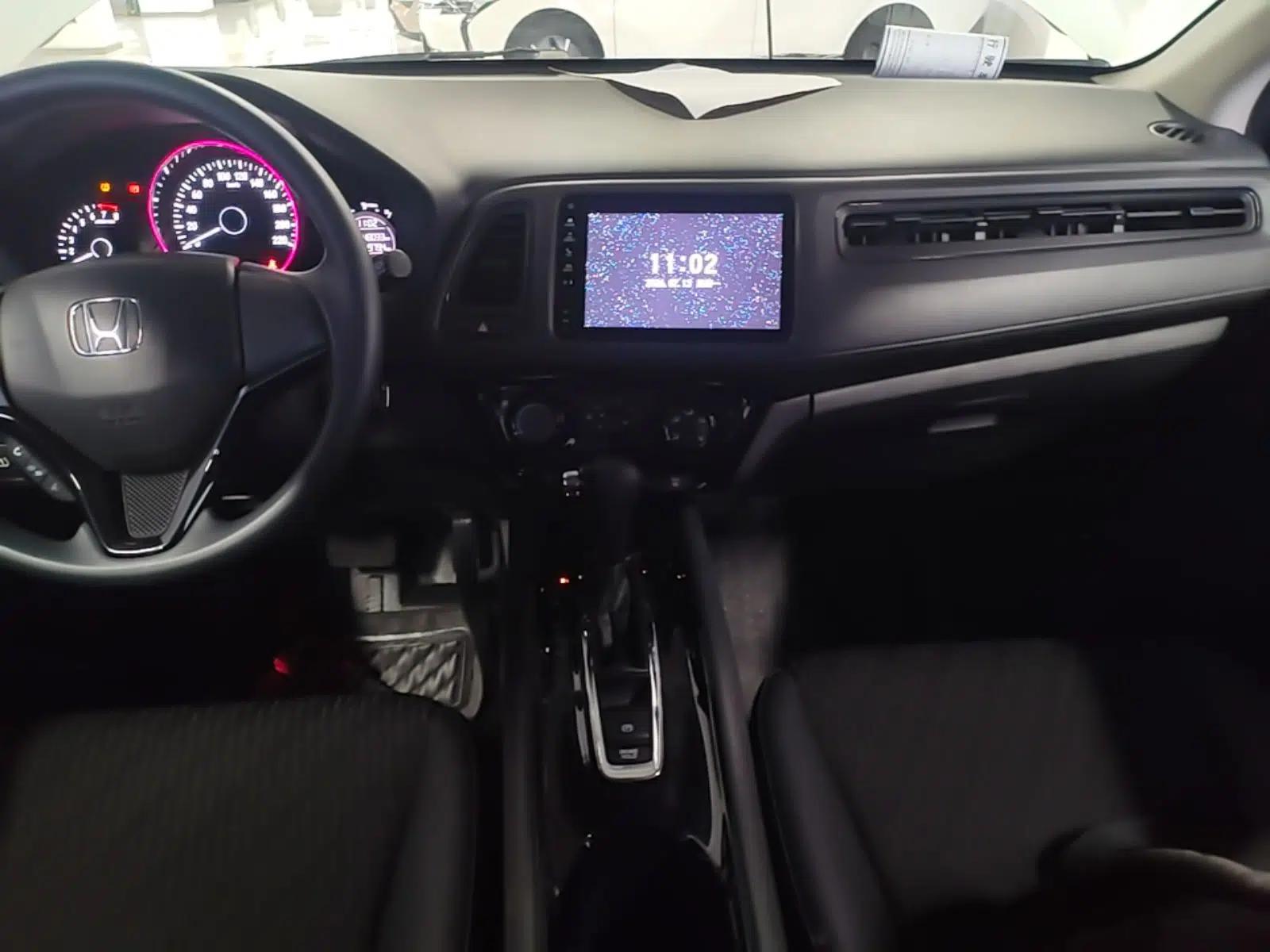 Honda Vezel 2020 1.5L CVT Pioneer Edition — миниатюра 15