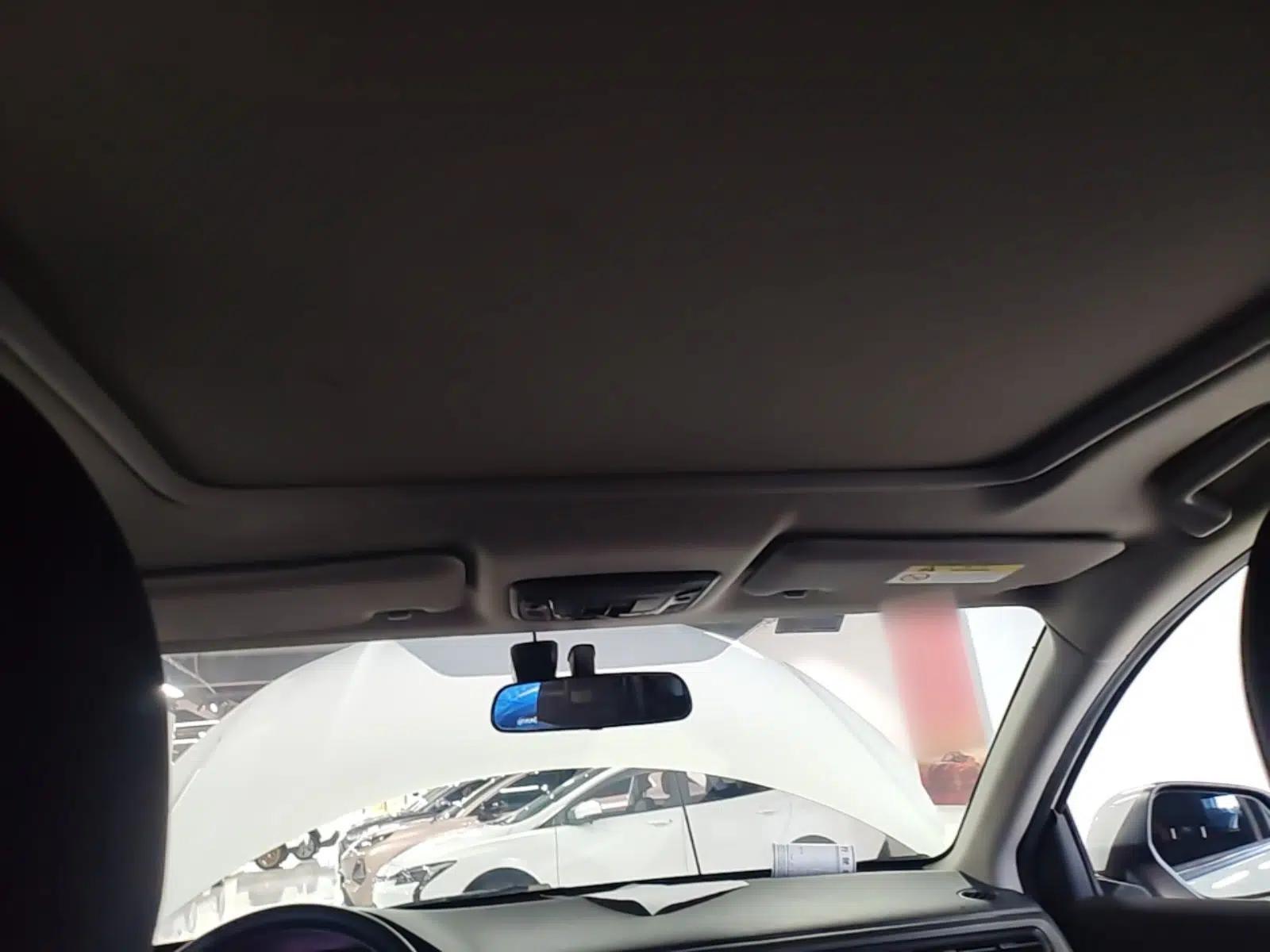Honda Vezel 2020 1.5L CVT Pioneer Edition — миниатюра 21
