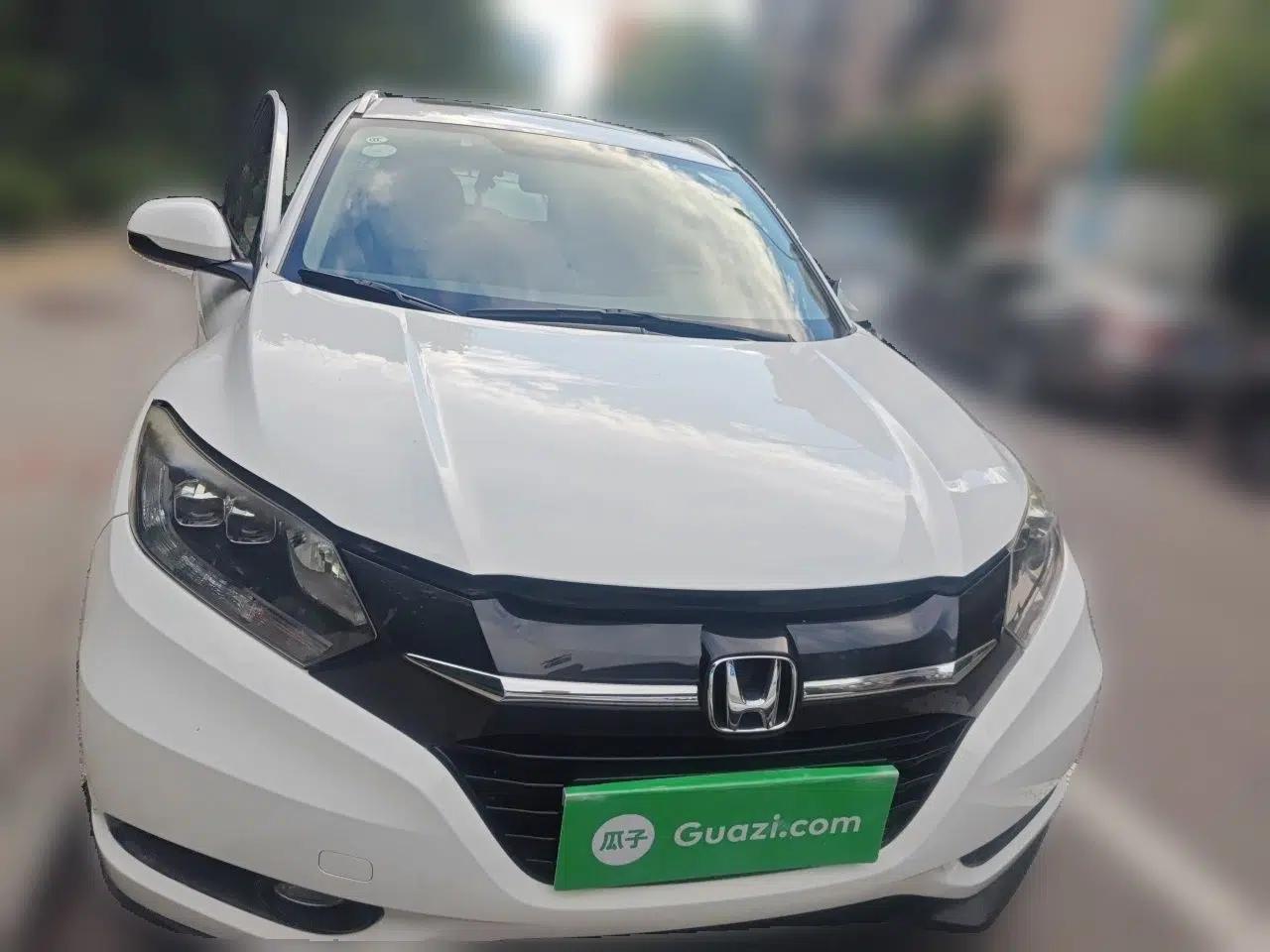 Honda Vezel 2015 1.8L CVT 2WD Luxury Model — миниатюра 2