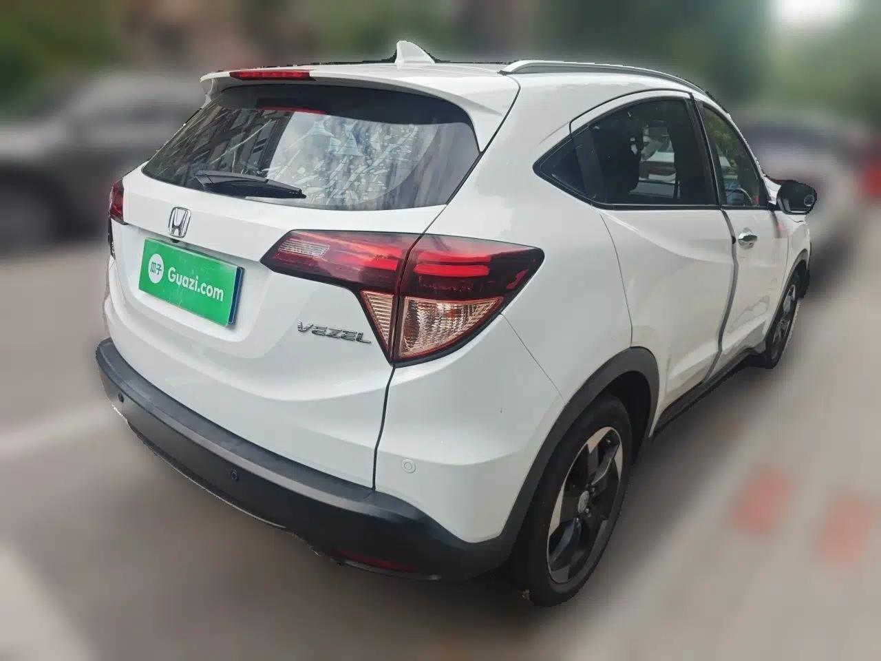 Honda Vezel 2015 1.8L CVT 2WD Luxury Model — миниатюра 6