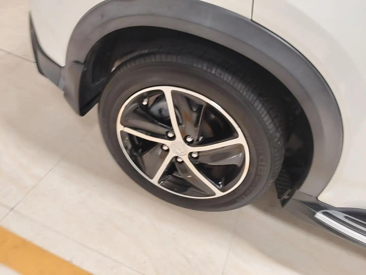 Honda Vezel 2020 1.5L CVT Pioneer Edition — миниатюра 11