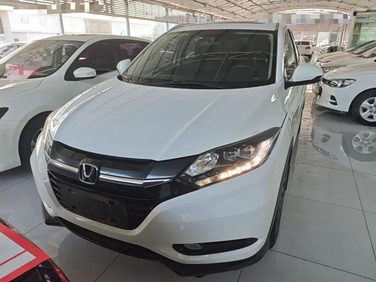 Honda Vezel 2017 1.8L CVT Front-Wheel Drive Pioneer Edition — миниатюра 2