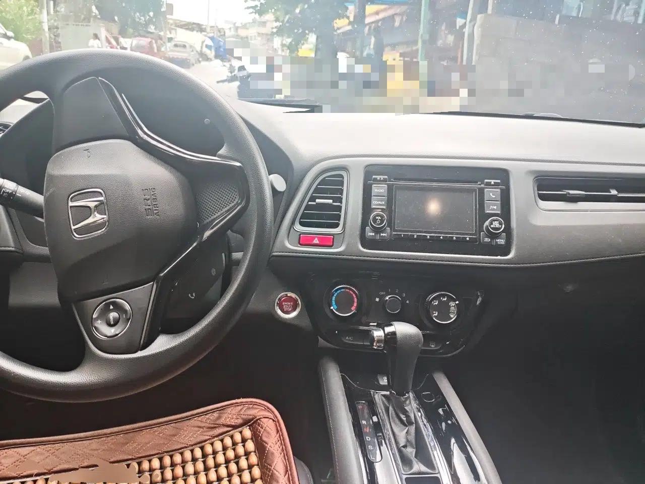 Honda Vezel 2017 1.8L CVT Front-Wheel Drive Pioneer Edition — миниатюра 9