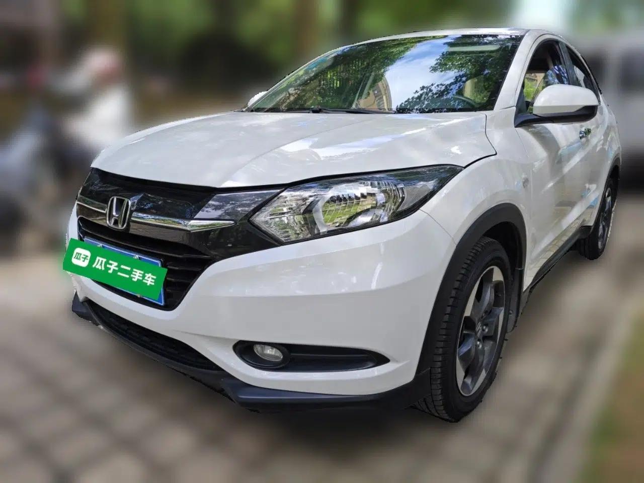 Honda Vezel 2016 1.8L CVT Front-Wheel Drive Pioneer Edition — миниатюра 1