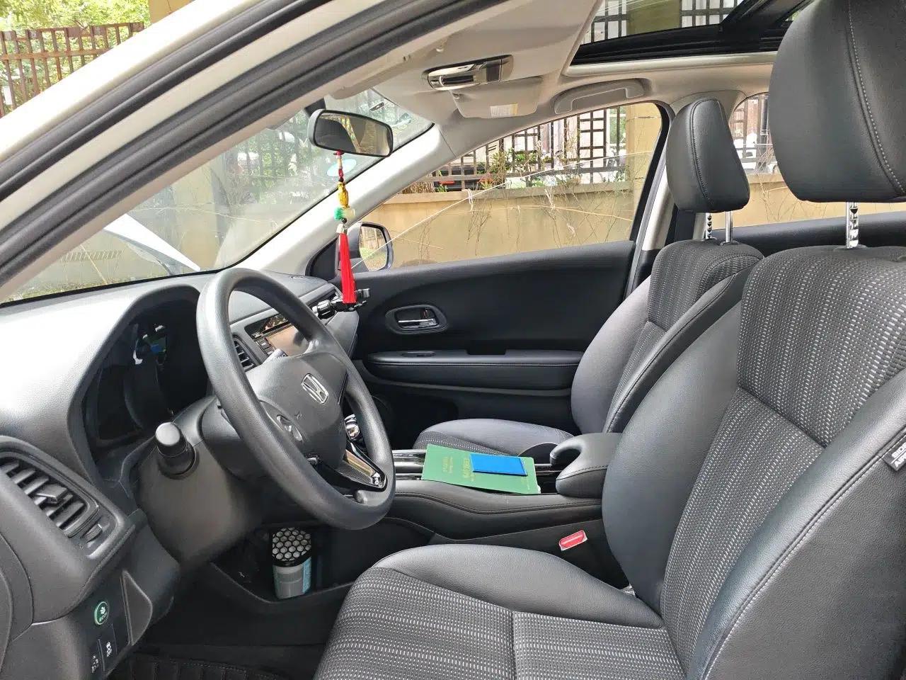 Honda Vezel 2016 1.8L CVT Front-Wheel Drive Pioneer Edition — миниатюра 14