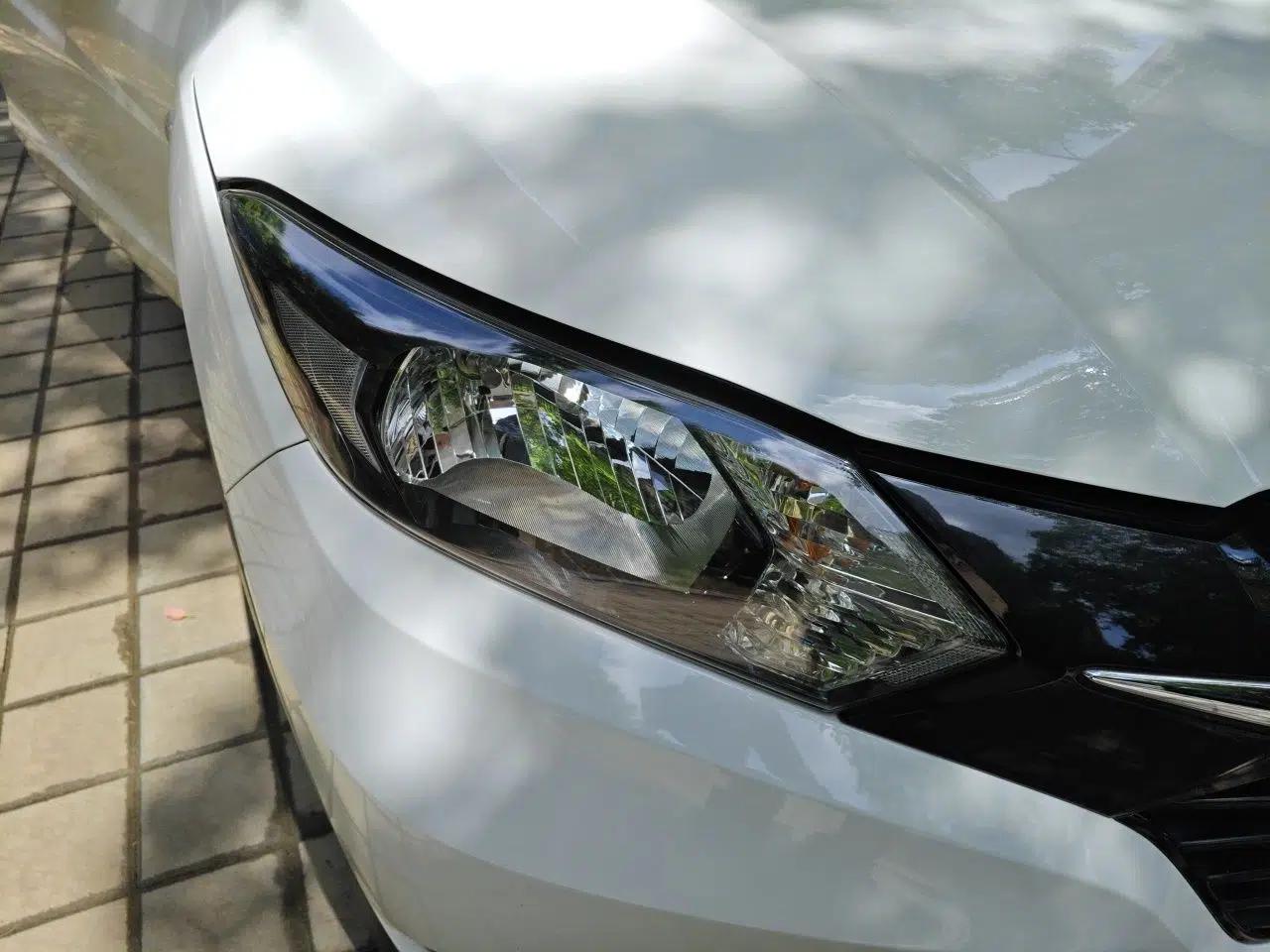 Honda Vezel 2016 1.8L CVT Front-Wheel Drive Pioneer Edition — миниатюра 7
