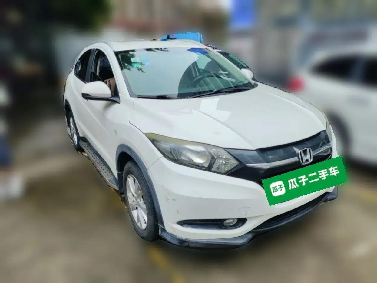 Honda Vezel 2015 1.8L CVT 2WD Elite Model — миниатюра 3