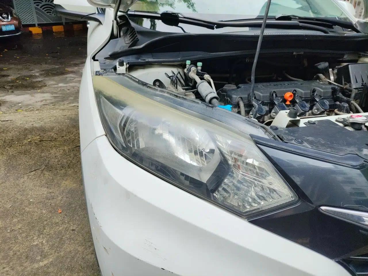 Honda Vezel 2015 1.8L CVT 2WD Elite Model — миниатюра 7