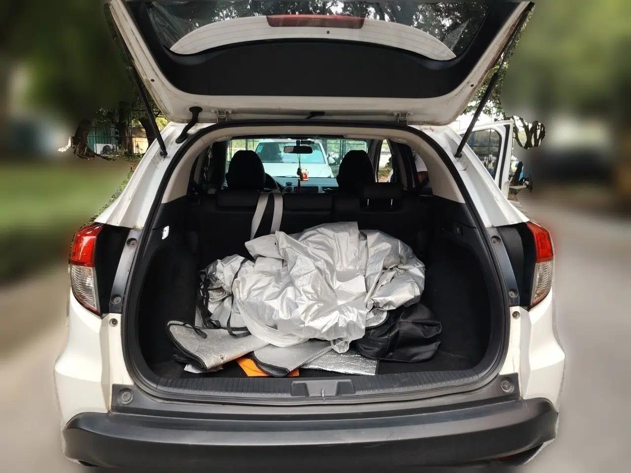 Honda Vezel 2020 1.5L CVT Pioneer Edition — миниатюра 19