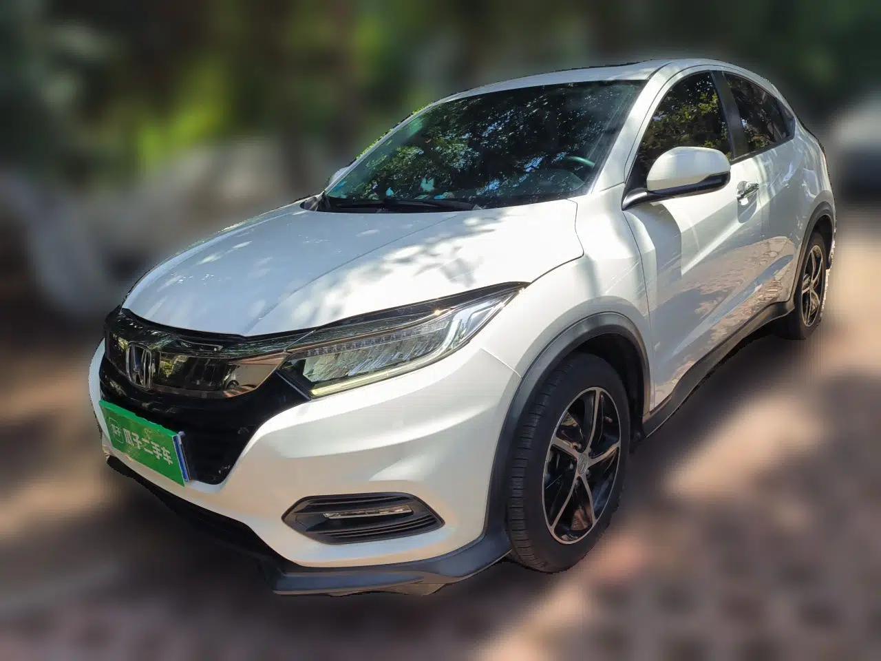 Honda Vezel 2020 1.5L CVT Luxury Edition — миниатюра 1