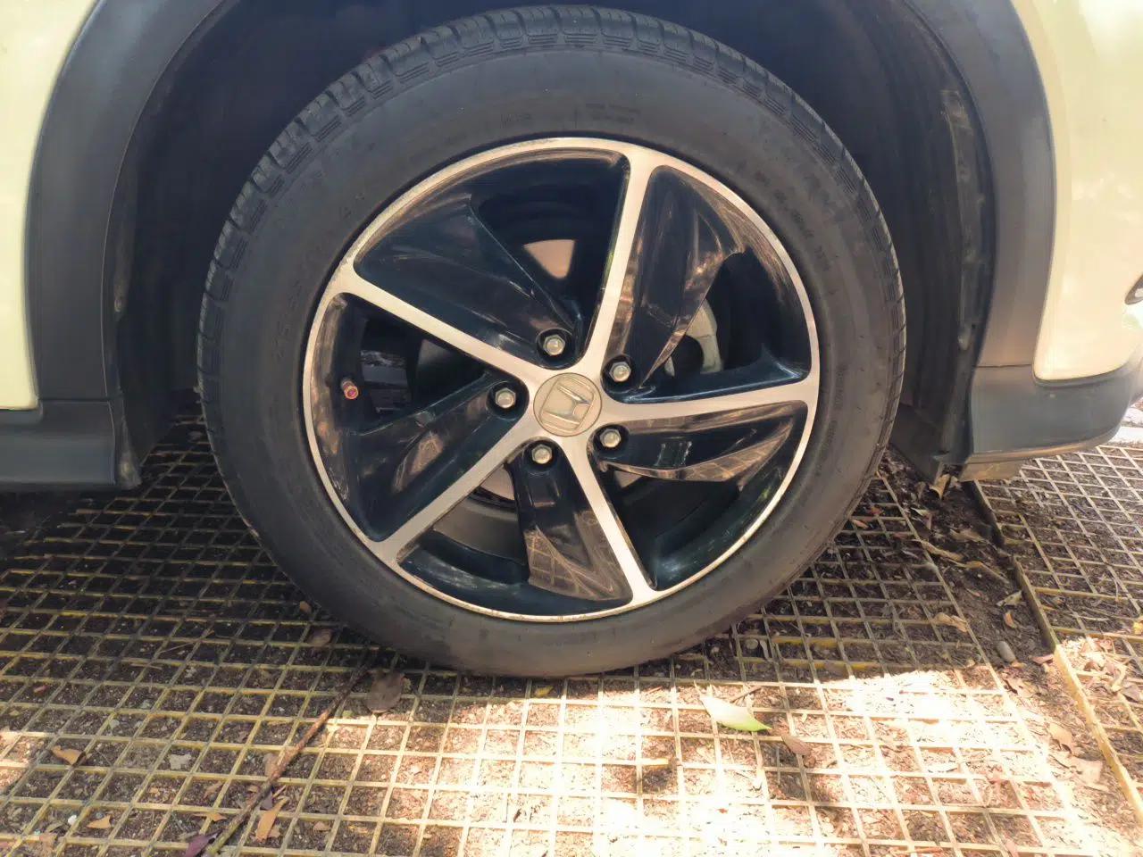 Honda Vezel 2020 1.5L CVT Luxury Edition — миниатюра 8