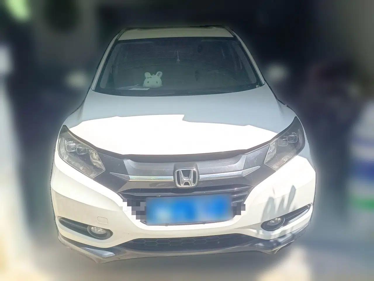 Honda Vezel 2018 1.5L CVT 2WD Technology Elite Model — миниатюра 2