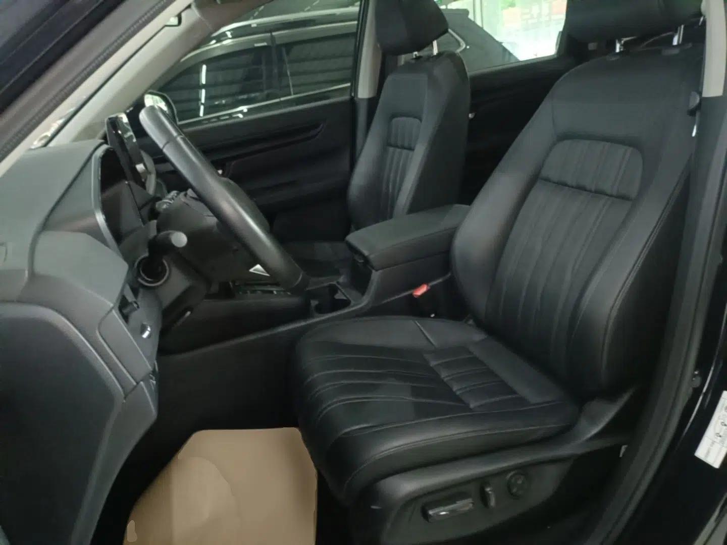 Honda Breeze 2023 240TURBO Two-Wheel-Drive Luxury Edition 5 Seats — миниатюра 17