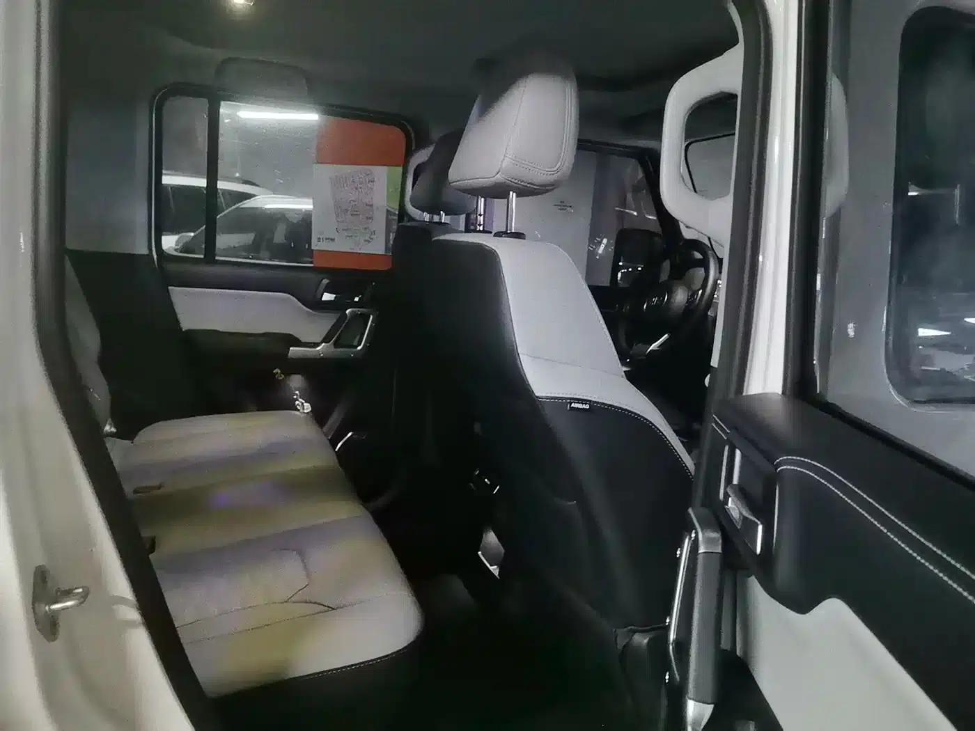 212 T01 2025 Model 2.0T Diesel — миниатюра 10