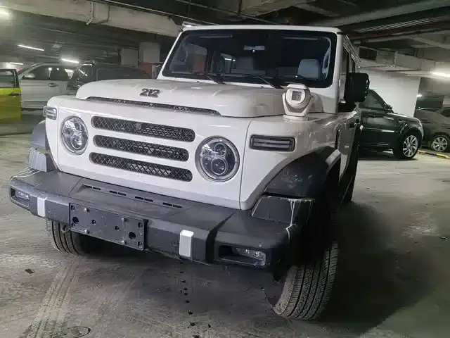 212 T01 2025 Model 2.0T Diesel
