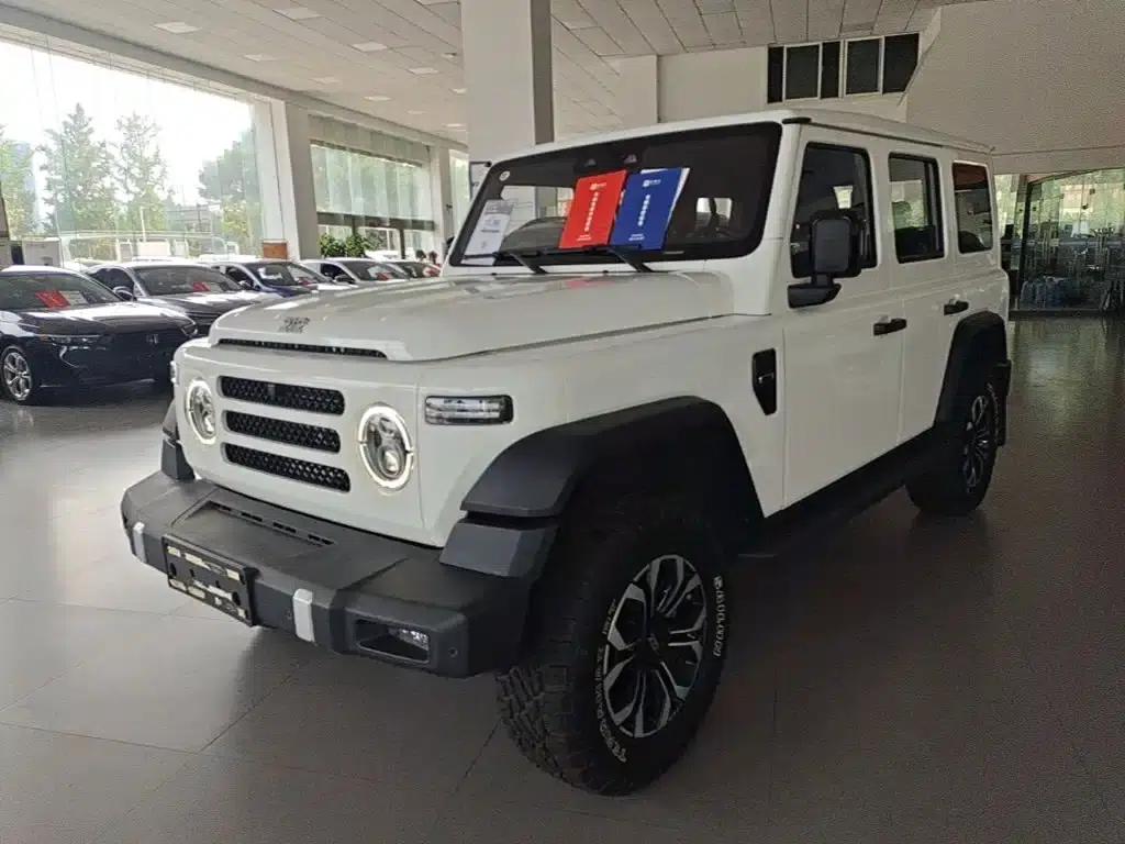 212 T01 2024 Explorer 2.0T — миниатюра 1