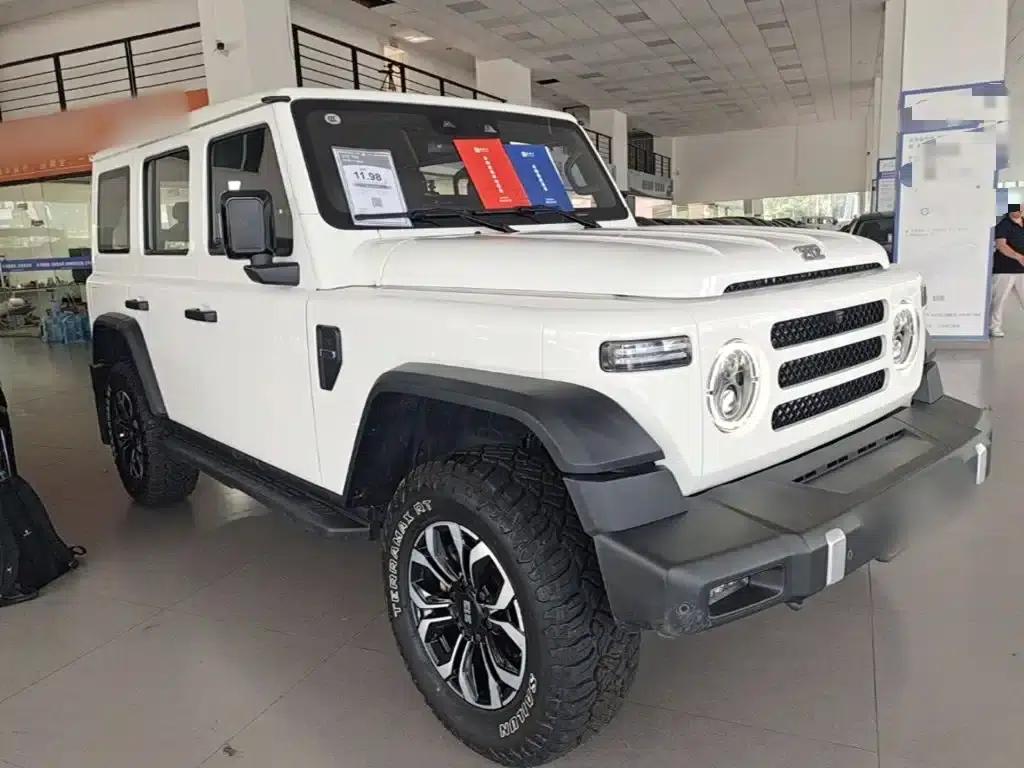 212 T01 2024 Explorer 2.0T — миниатюра 4