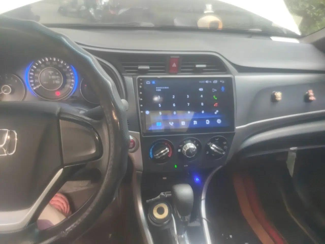 Honda Crider 2016 1.8L CVT Luxury Edition — миниатюра 13