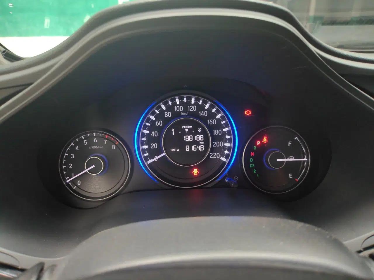 Honda Crider 2015 1.8L automatic luxury edition — миниатюра 11