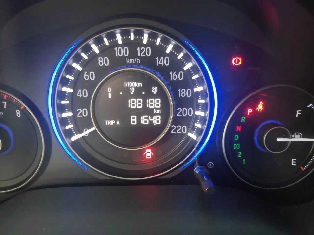 Honda Crider 2015 1.8L automatic luxury edition — миниатюра 12