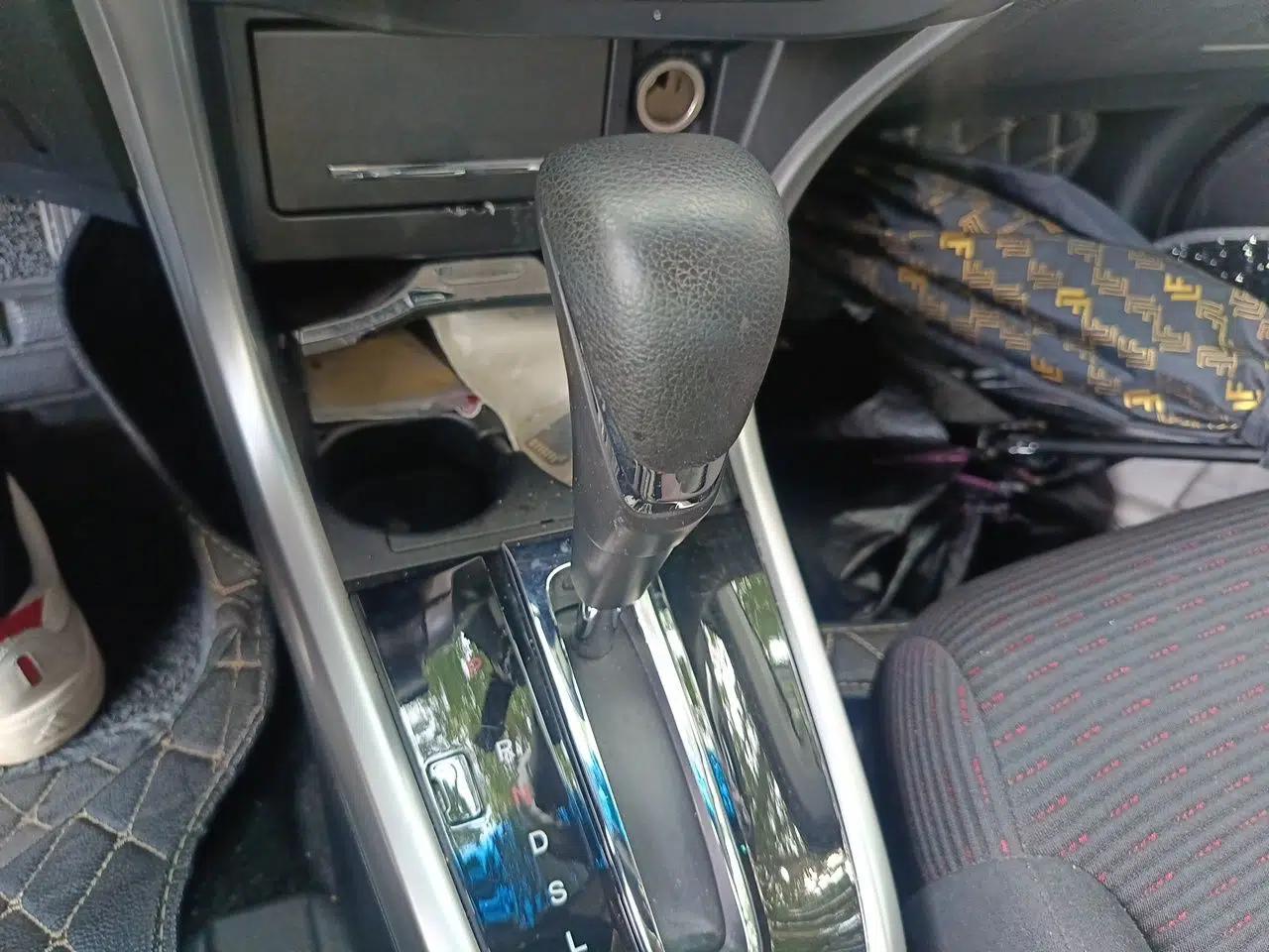 Honda Crider 2016 1.8L CVT Comfort Version — миниатюра 14