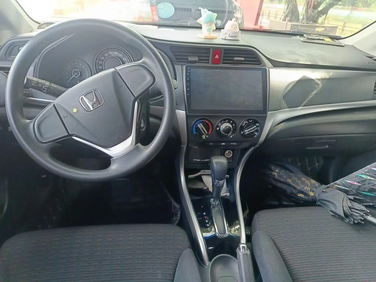 Honda Crider 2016 1.8L CVT Comfort Version — миниатюра 9