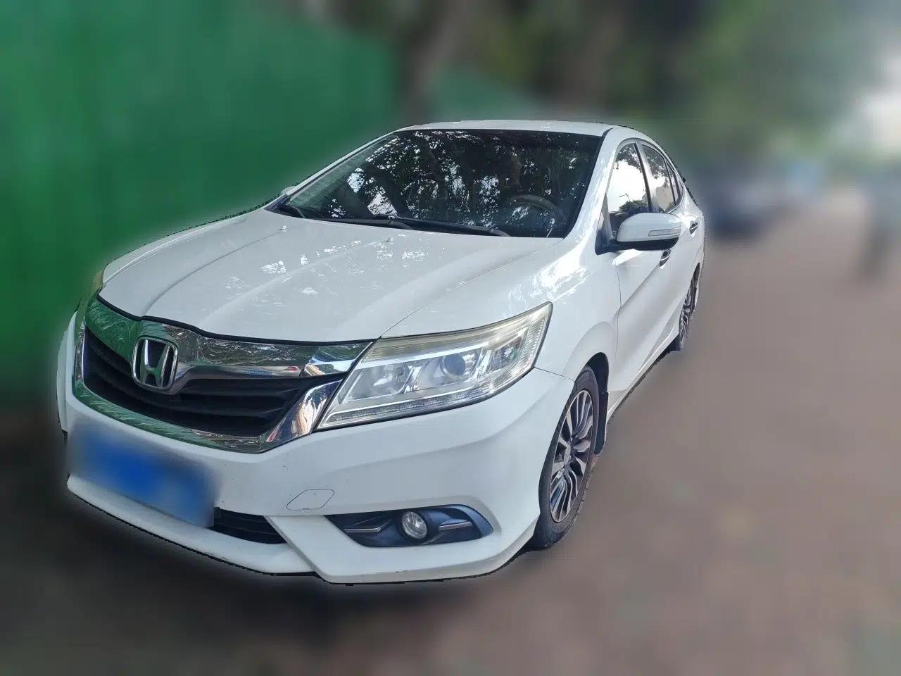 Honda Crider 2013 1.8L automatic comfort version — миниатюра 1