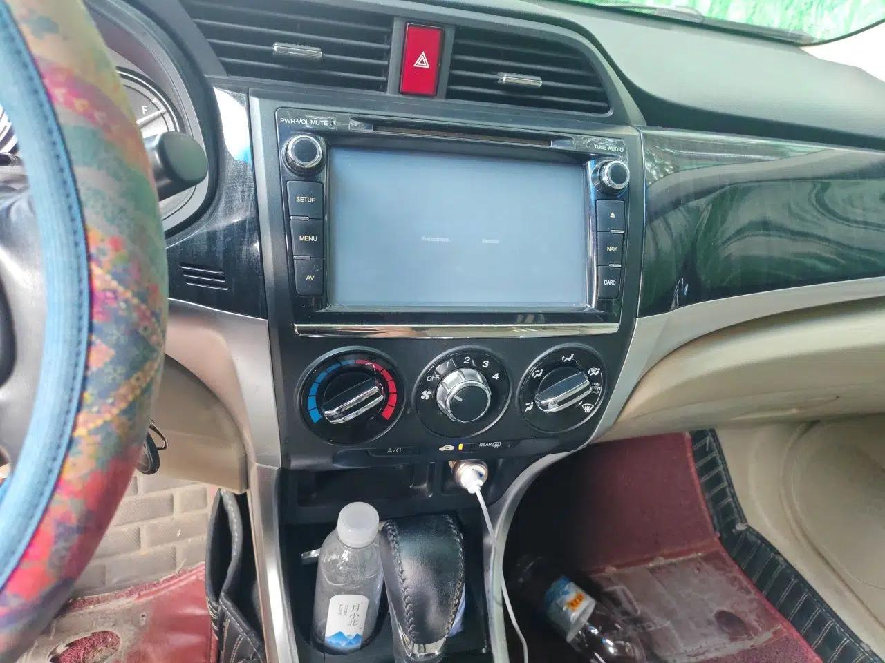 Honda Crider 2013 1.8L automatic comfort version — миниатюра 13