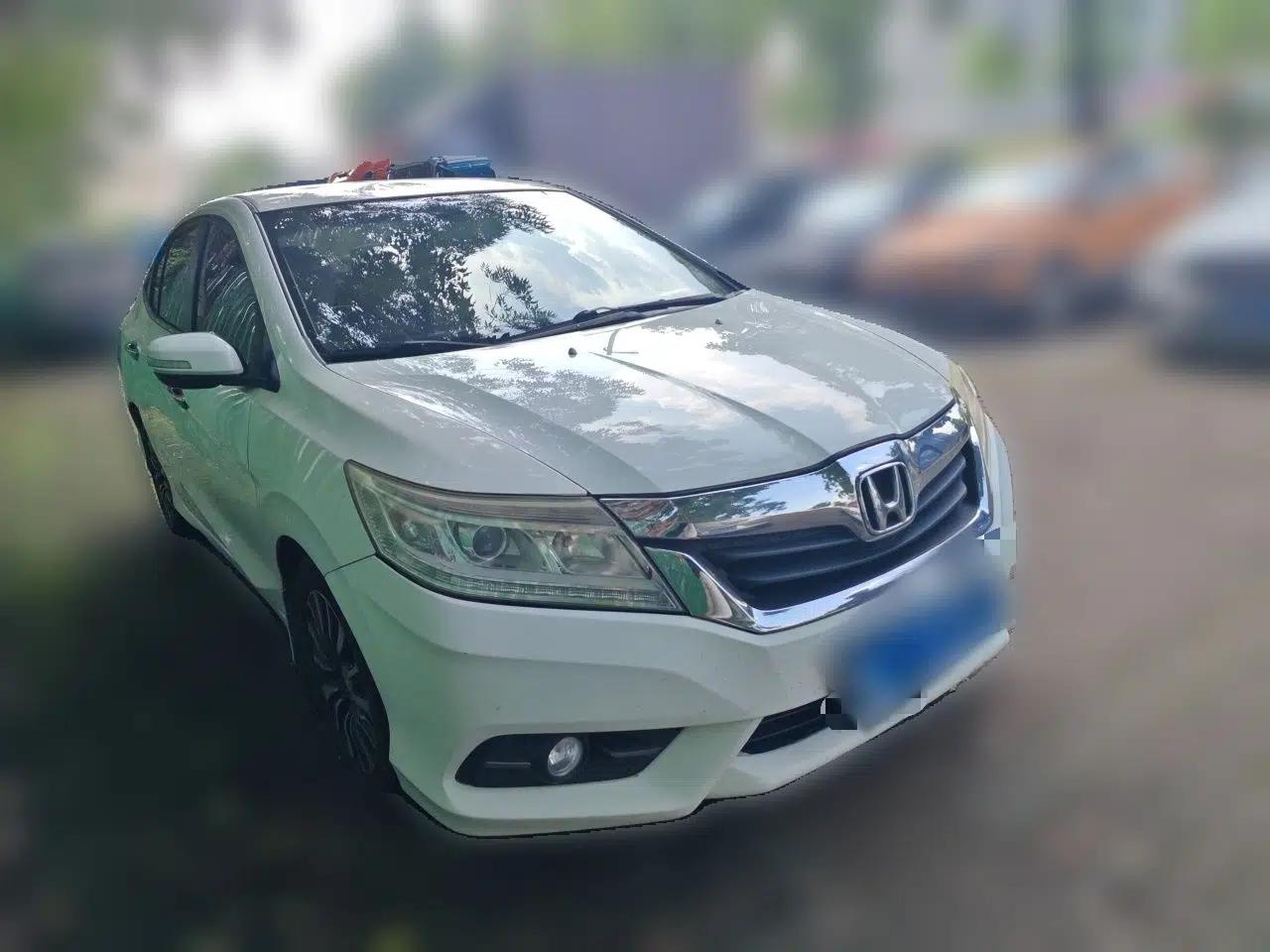 Honda Crider 2013 1.8L automatic comfort version — миниатюра 3
