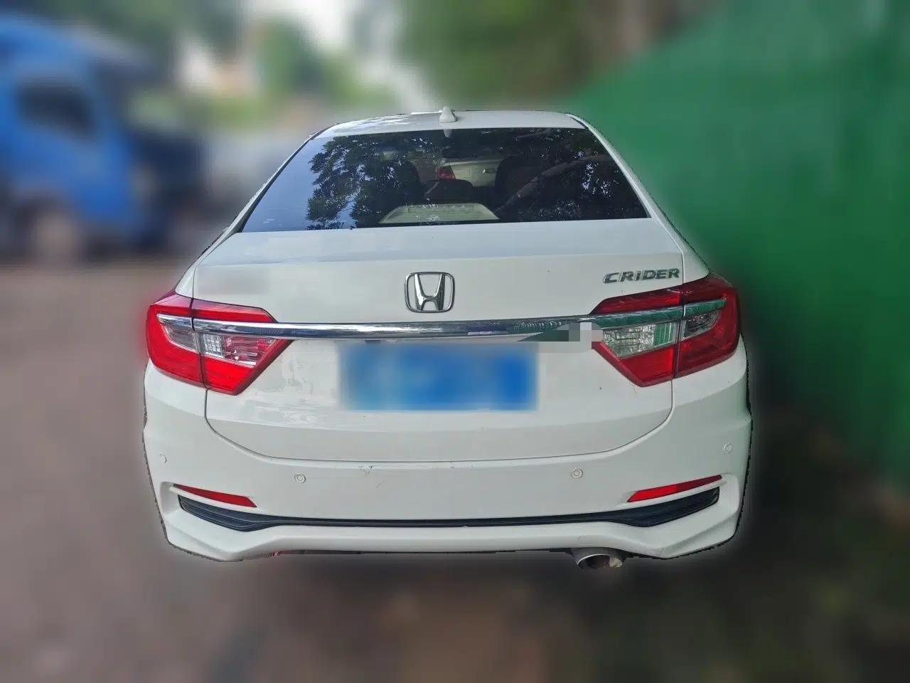 Honda Crider 2013 1.8L automatic comfort version — миниатюра 5