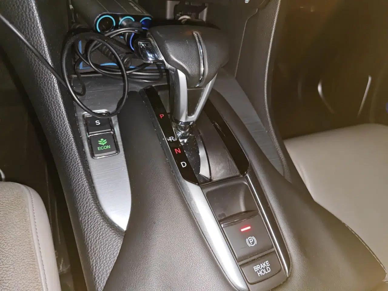Honda Avancier 2017 240TURBO Two-Wheel Drive Premium Edition — миниатюра 11