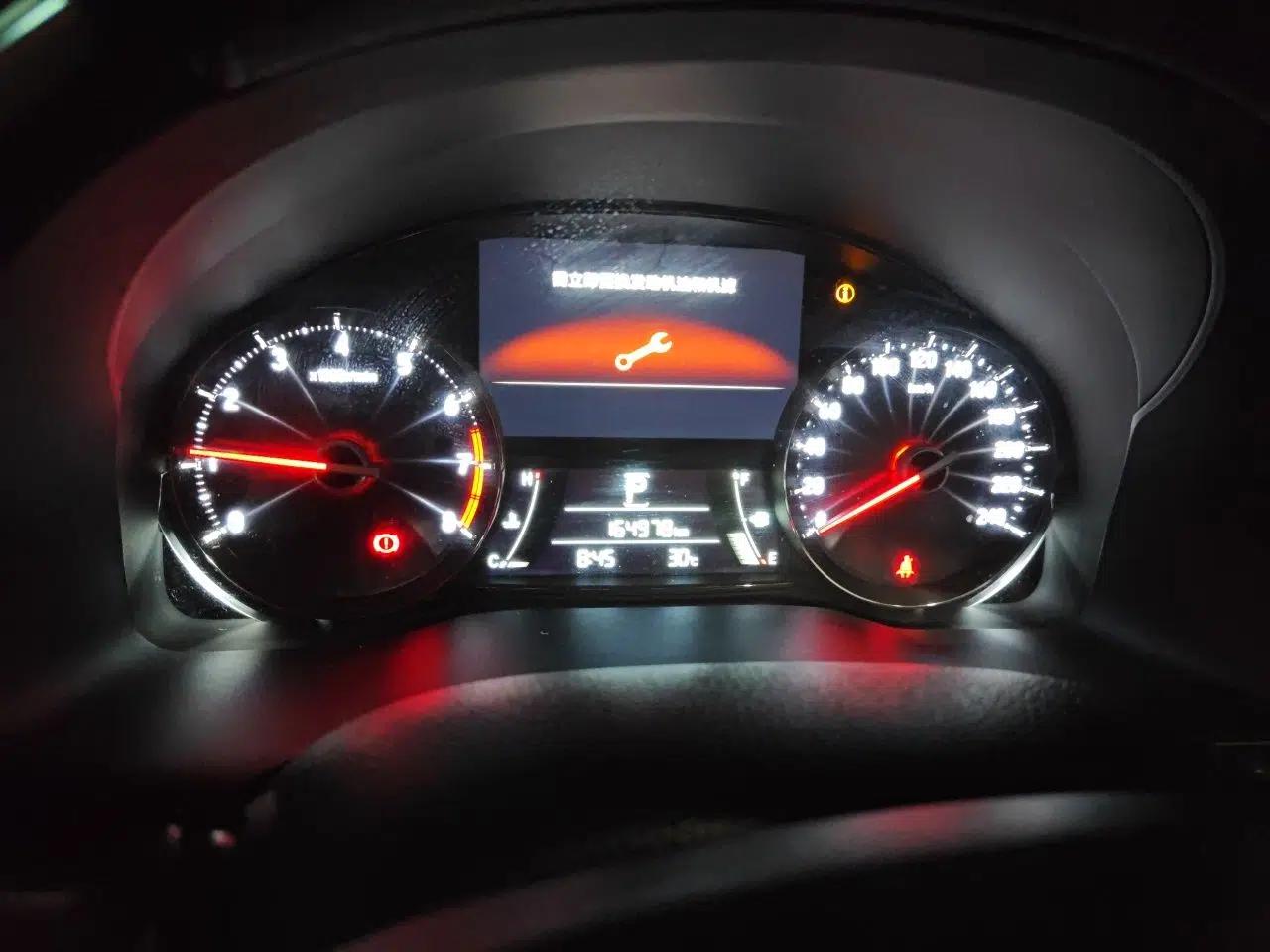 Honda Avancier 2017 240TURBO Two-Wheel Drive Premium Edition — миниатюра 8