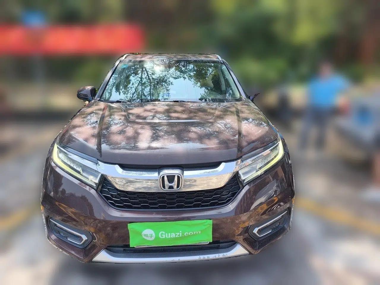 Honda Avancier 2017 370TURBO Four-Wheel Drive Prestige Edition — миниатюра 2