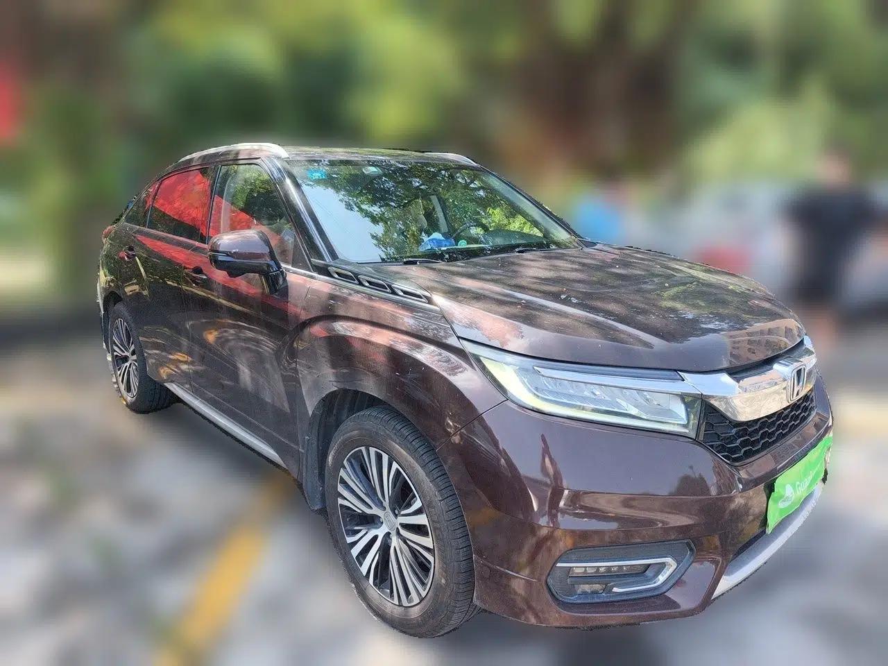 Honda Avancier 2017 370TURBO Four-Wheel Drive Prestige Edition — миниатюра 3