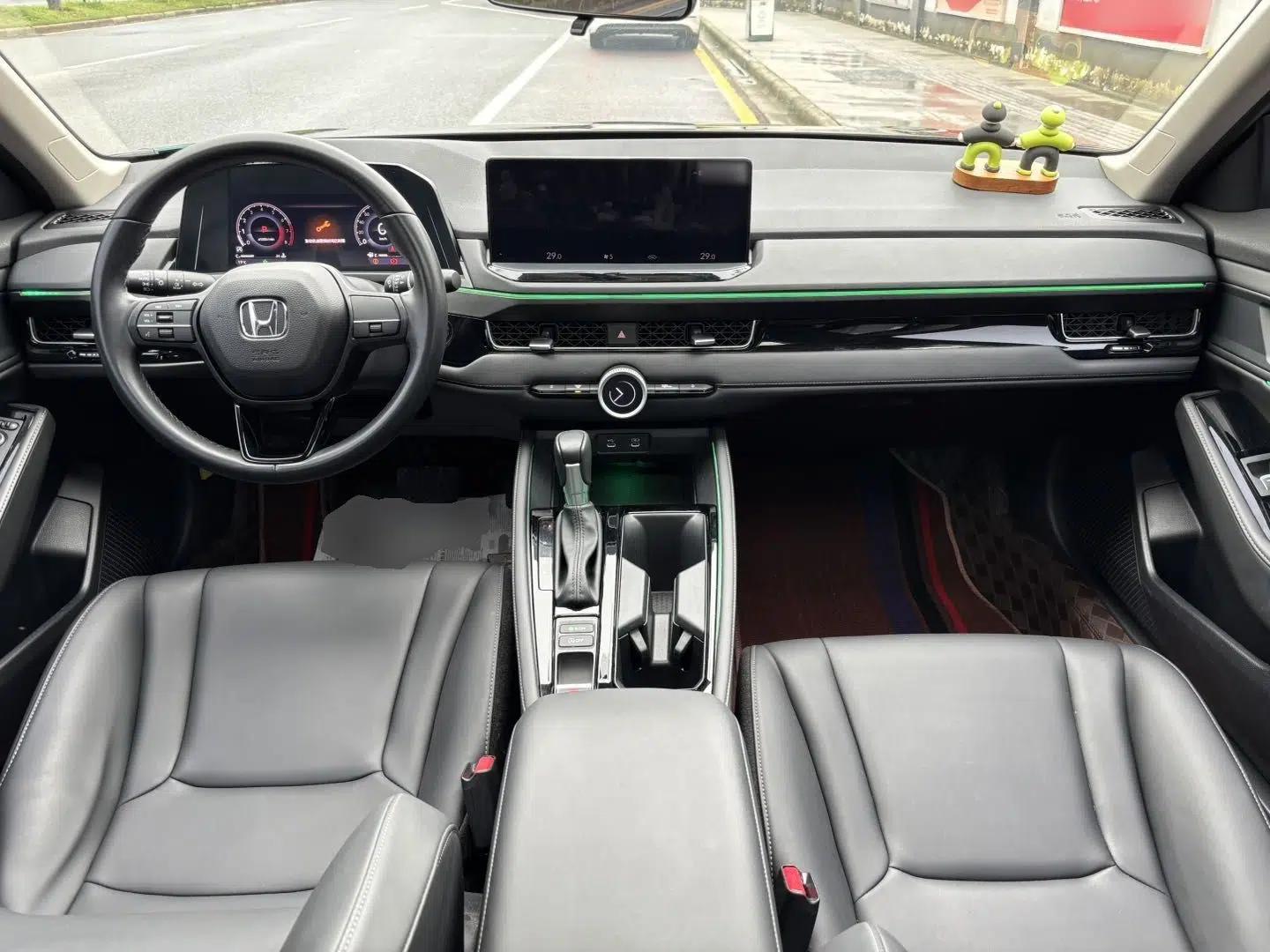 Honda Inspire 2023 260TURBO Elegant Edition — миниатюра 12